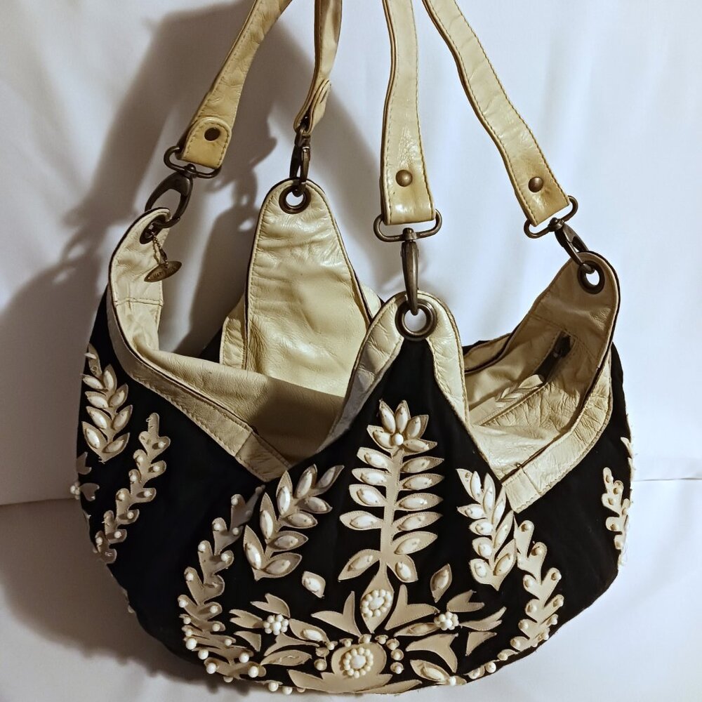 Mary Frances Cream And Black Beaded Purse
